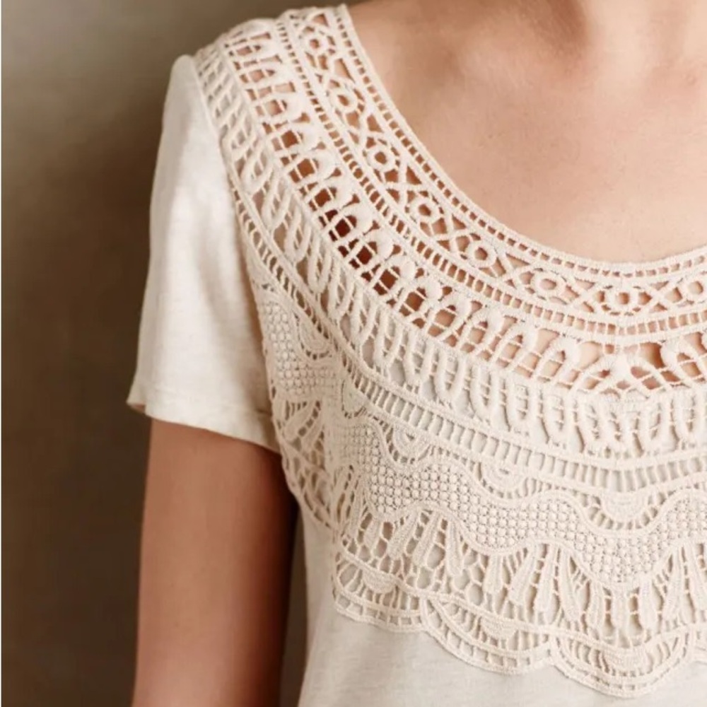 Anthropologie Meadow Rue Off White Cream crochet bib top scoop neck t-shirt XS